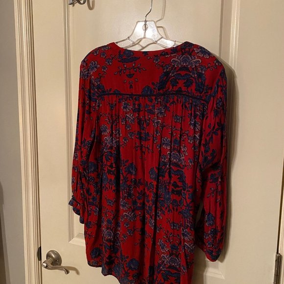 Lucky Brand Red and Blue Tunic Top - Picture 2 of 5